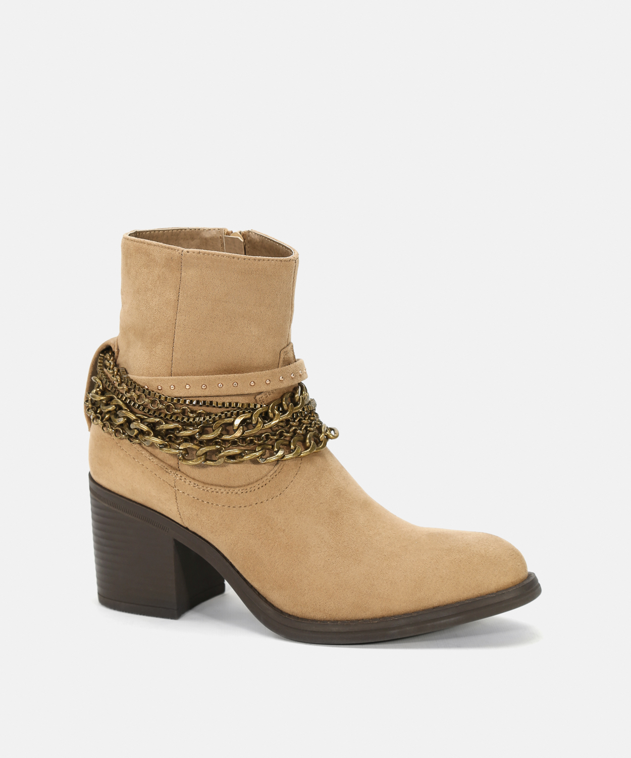Botines taupe tac&oacute;n adorno cadena
